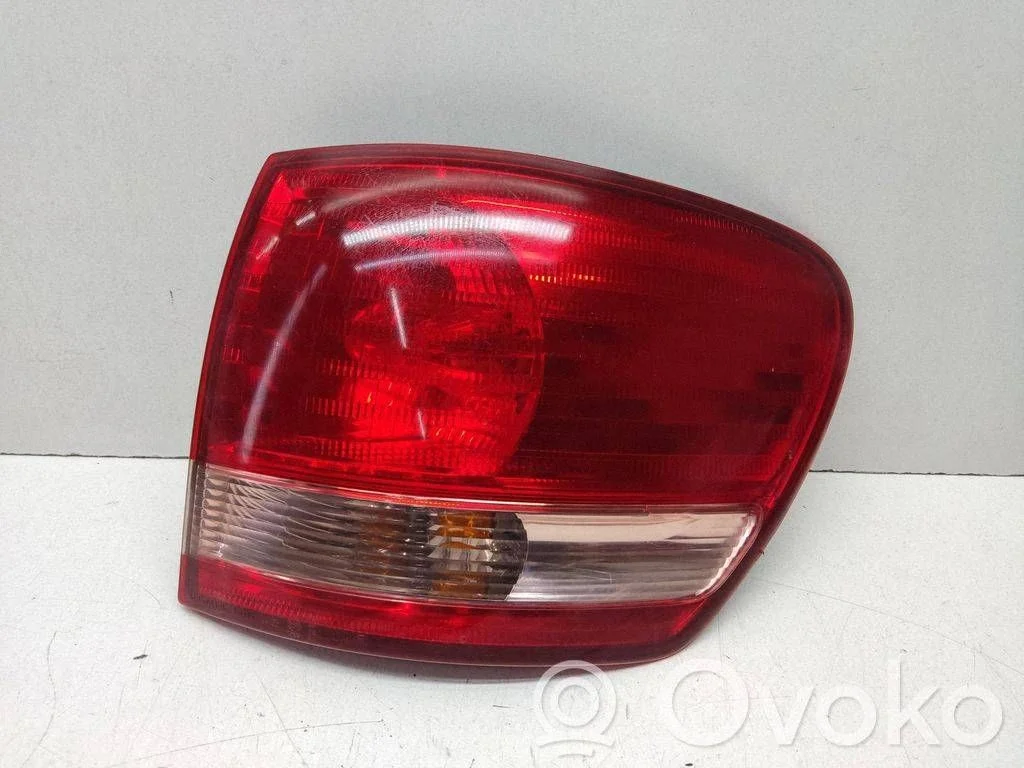 Tagatuli keres – Toyota Avensis Verso (2001-2009)