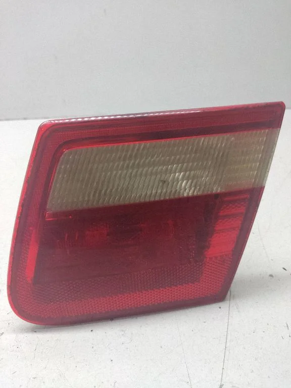 Tailgate rear/tail lights 6907938