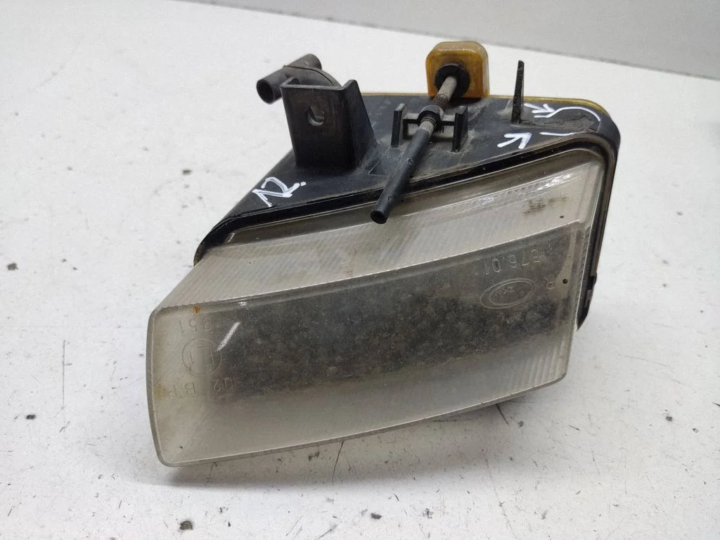 Front fog light – Opel Omega B1 (1994-1999)