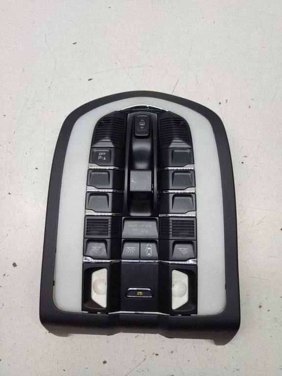 Front seat light – Porsche Cayenne (92A) (2010-2017)
