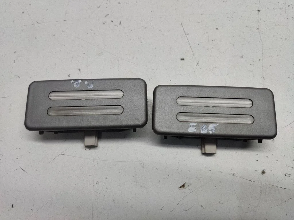 Front seat light – BMW 7 Series E65 E66 (2001-2008)