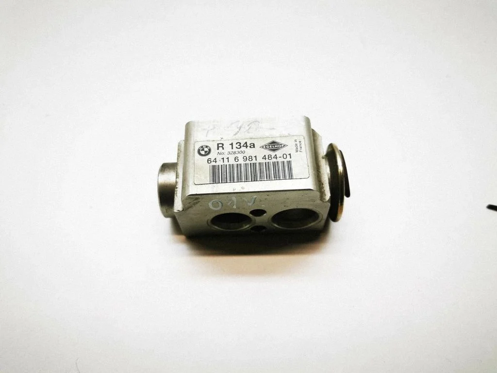 Kliimaseadme paisumisventiil – BMW 3-seeria E90 E91 (2005-2012)