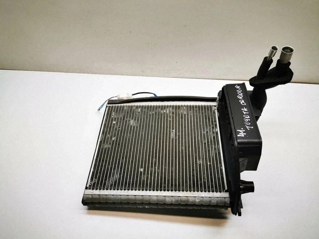 Kliimaseadme radiaator (salongis) 003050