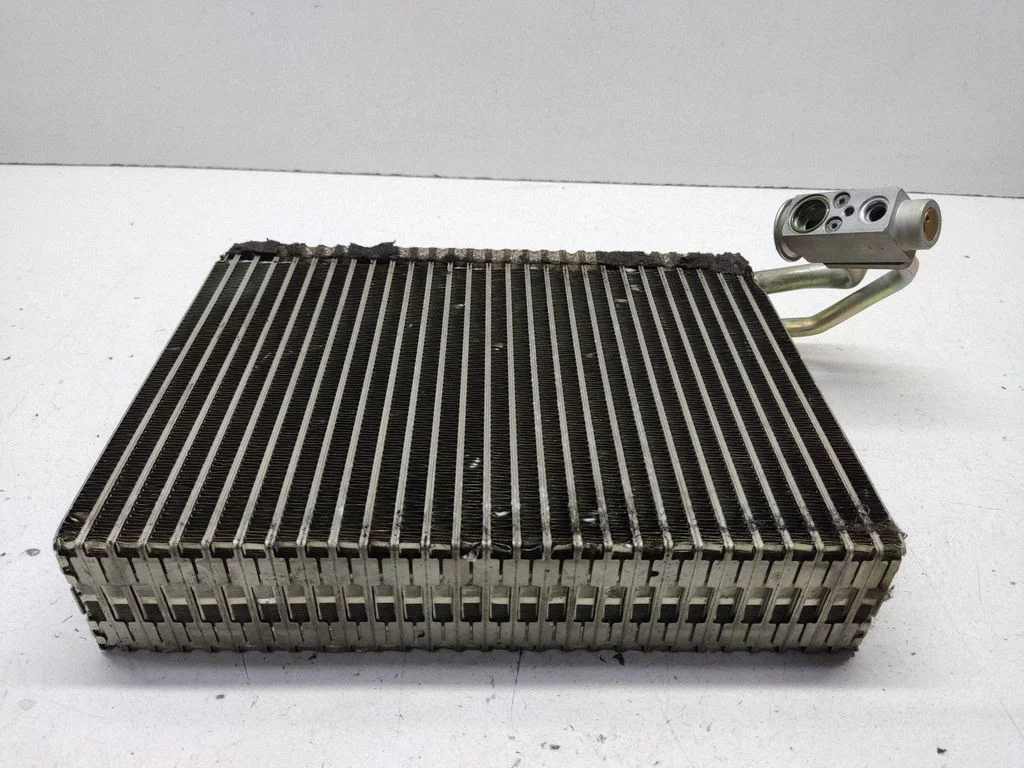Kliimaseadme radiaator (salongis) 6906268