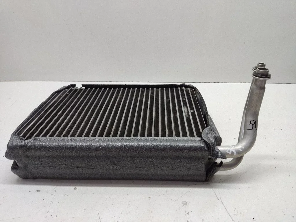 Kliimaseadme radiaator (salongis) R7787001