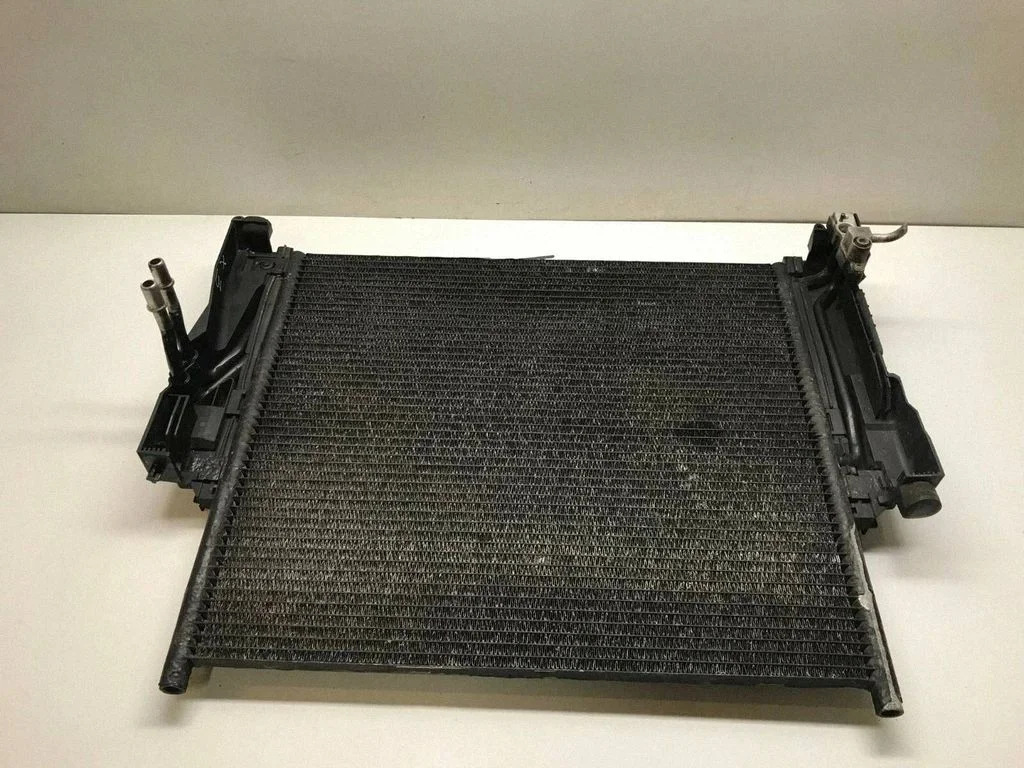 Kliimaseadme jahutusradiaator (kondensaator) 7530254