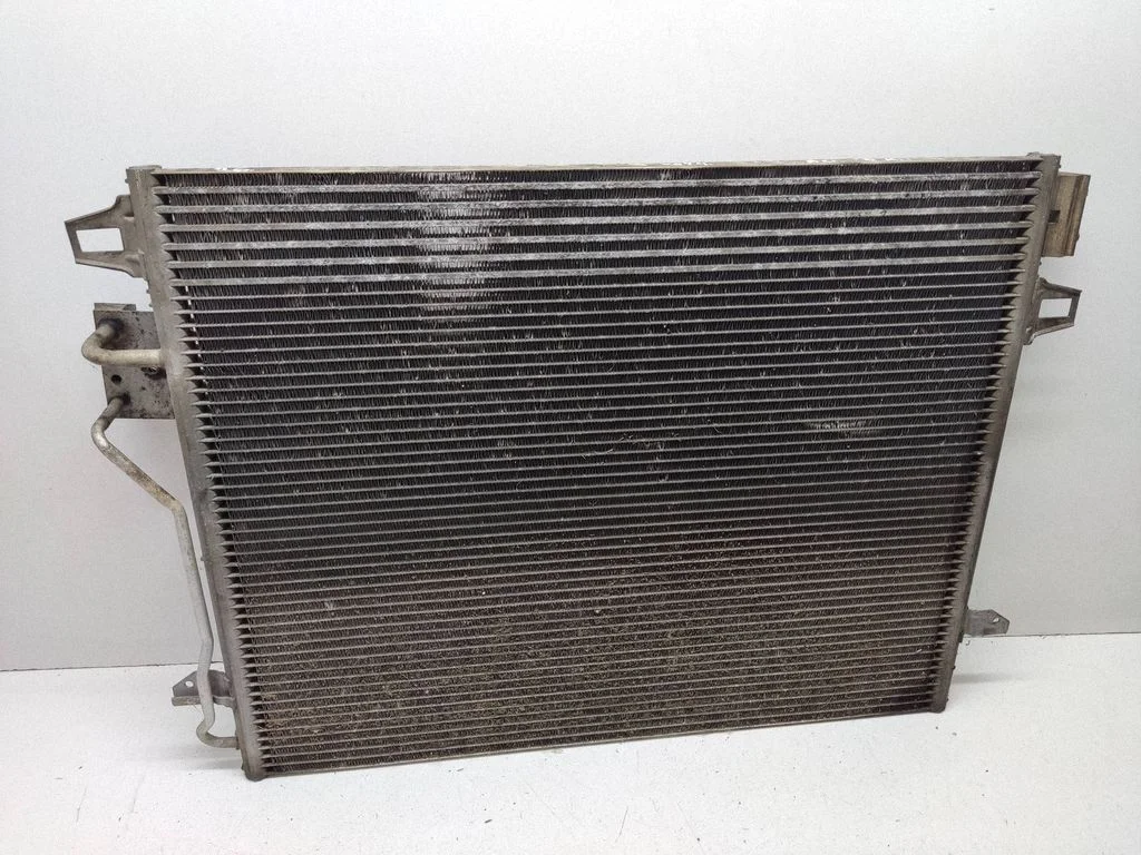 Kliimaseadme jahutusradiaator (kondensaator) 782aa