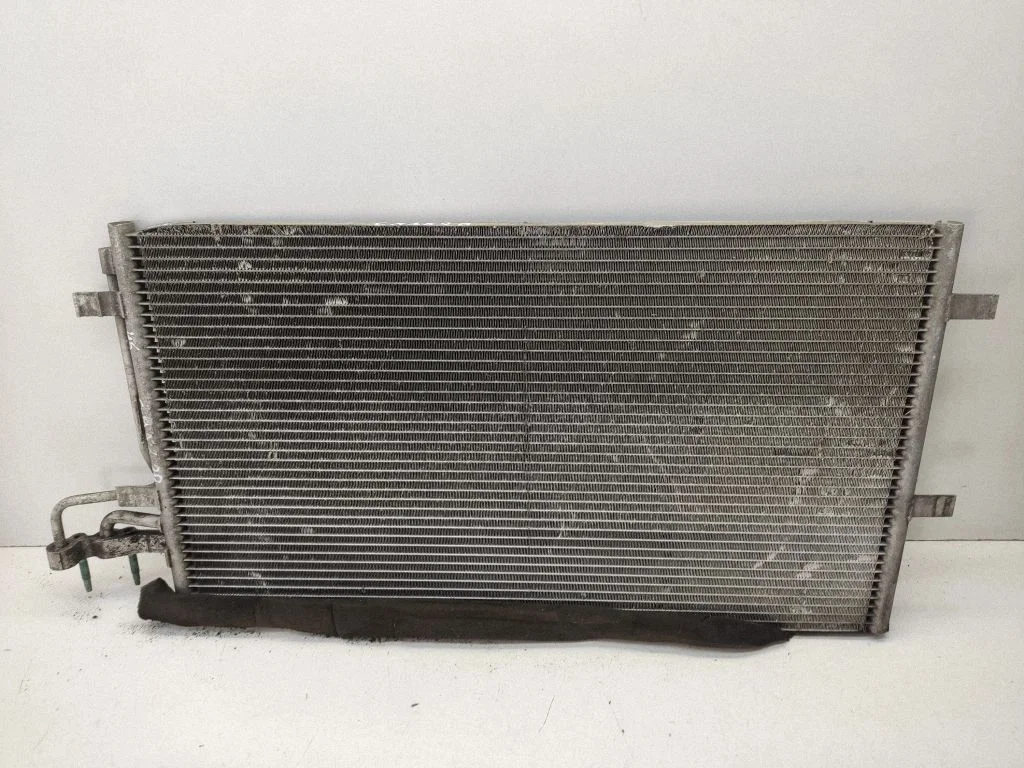 Gaisa kondicioniera dzesēšanas radiators (kondensators) 3M5H19710