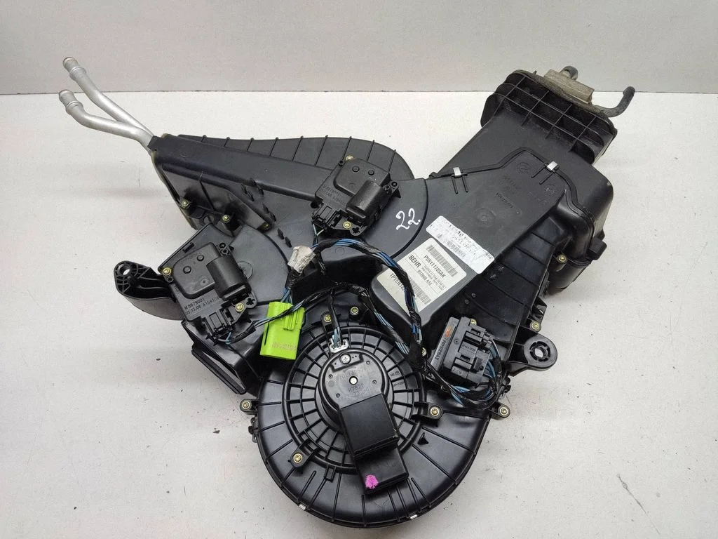 Obudowa nagrzewnicy – komplet – Chrysler Grand Voyager V (2007-2015)