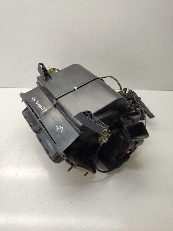 Interior heater climate box assembly – BMW 3 Series E30 (1983-1994)