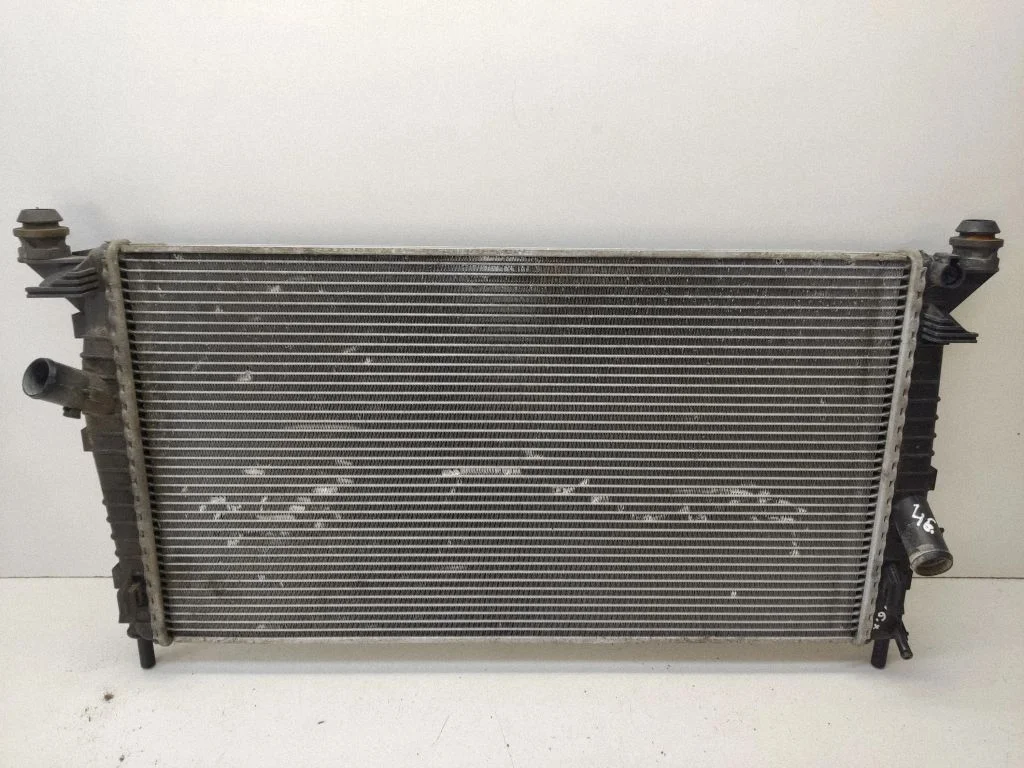 Dzesēšanas šķidruma radiators 3M5H8005RK