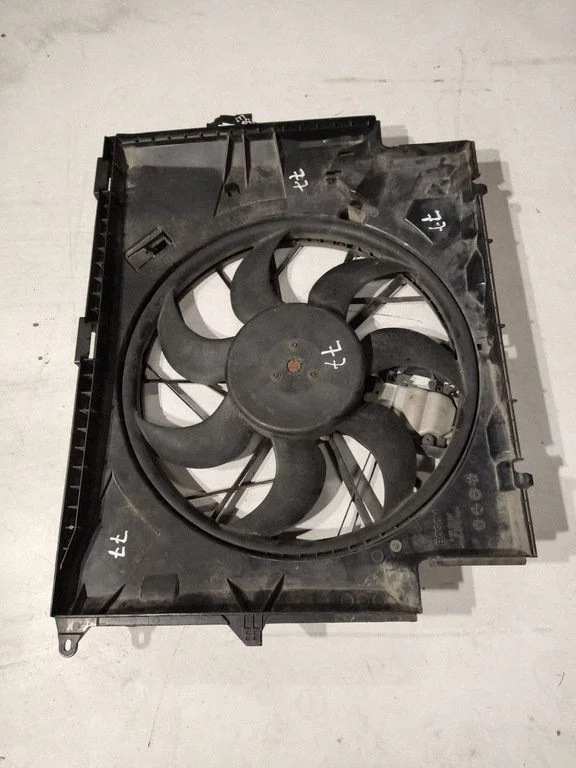 Air conditioning (A/C) fan (condenser) – BMW 1 Series E82 E88 (2007-2014)