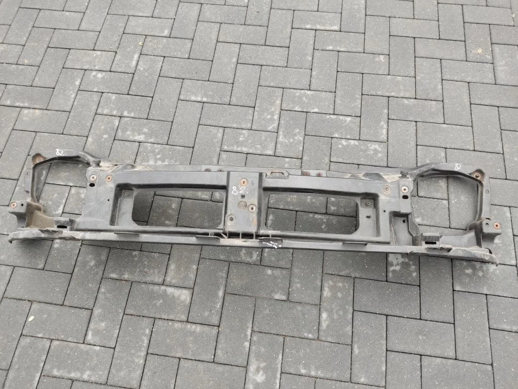 Radiaatori tugipaneel – Renault Trafic II (X83) (2001-2014)