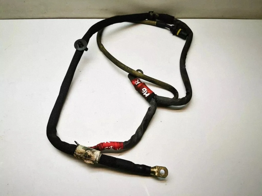 Juhtmed (starteri) – Mercedes-Benz R-klass W251 (2005-2013)