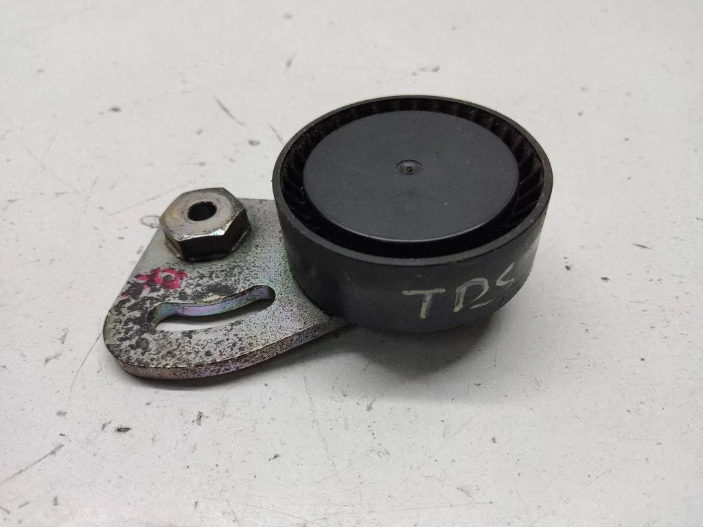 Generator/alternator belt tensioner – BMW 5 Series E39 (1996-2003)