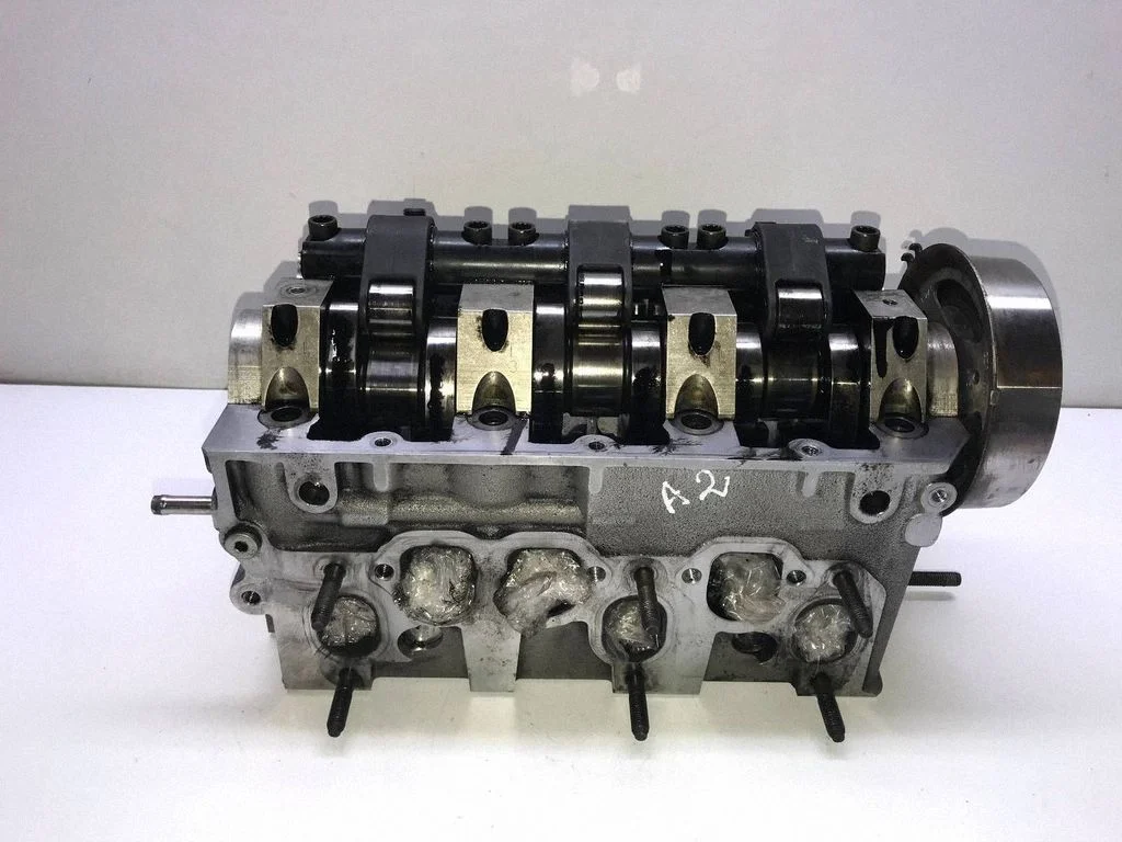 Engine head 045103373H