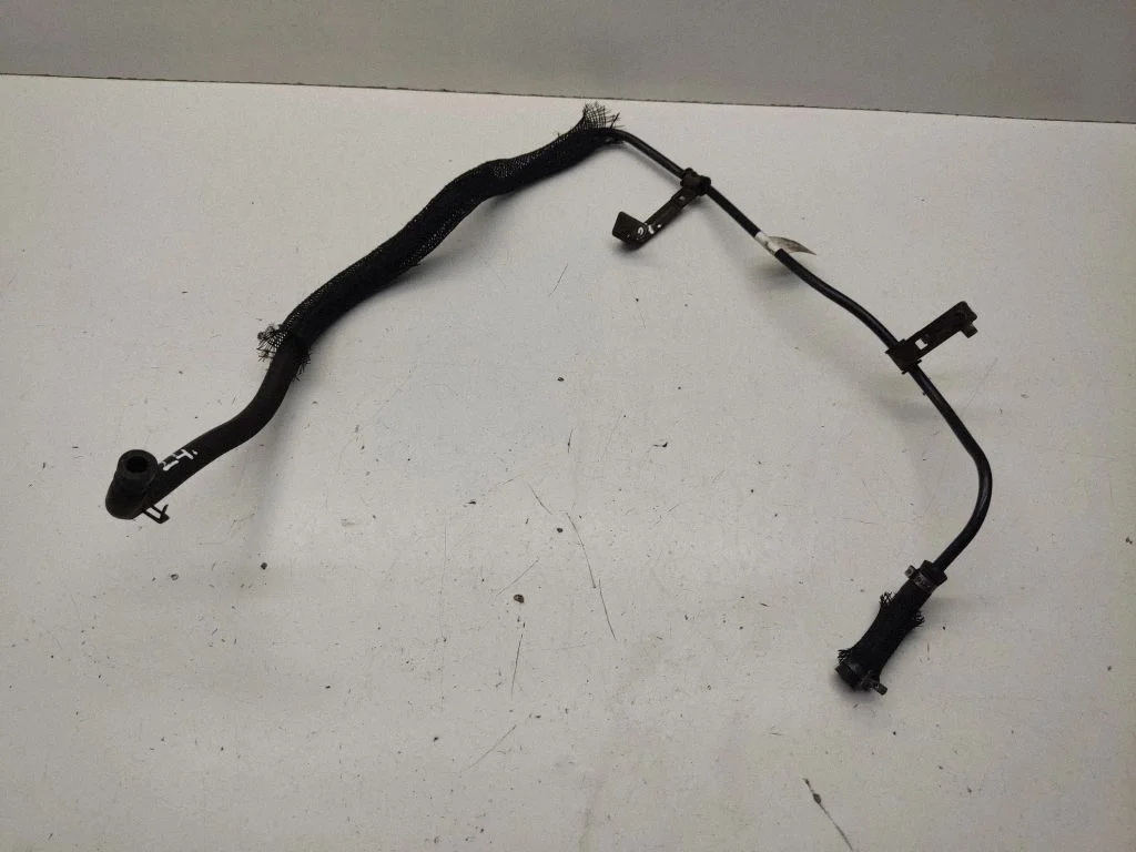Coolant pipe/hose 30114R
