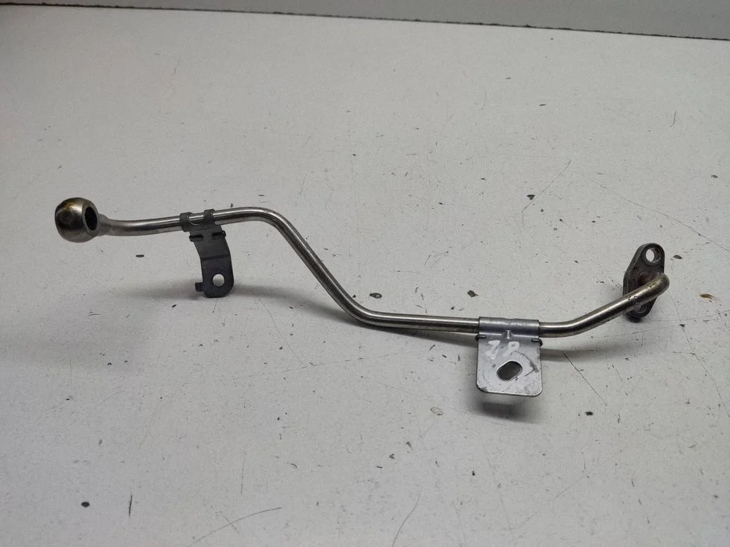 Turbo turbocharger oiling pipe/hose – front