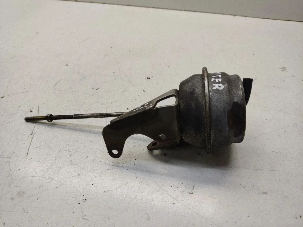 Turbo system vacuum part – Mercedes-Benz Sprinter W906 (2006-2018)
