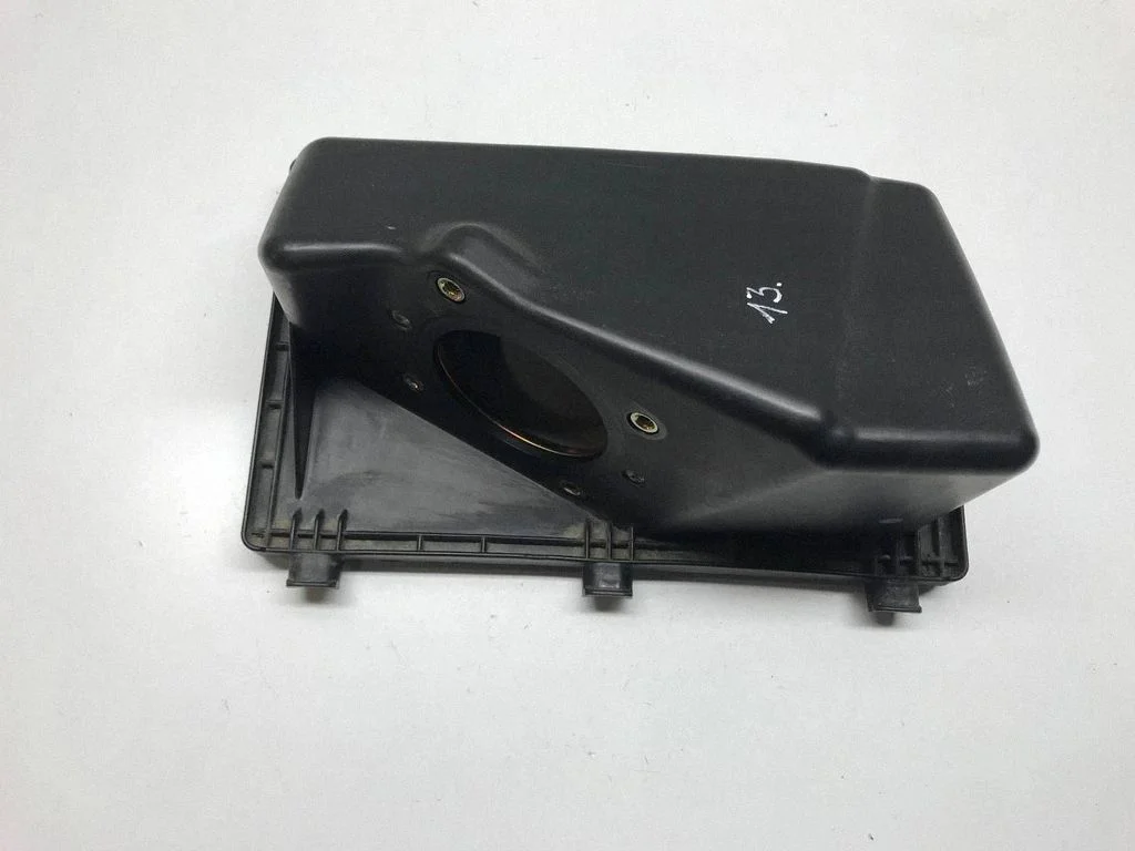 Air filter box cover – Nissan Murano Z50 (2002-2008)