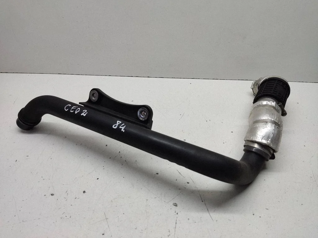 Turbo air intake inlet pipe/hose 2828208000