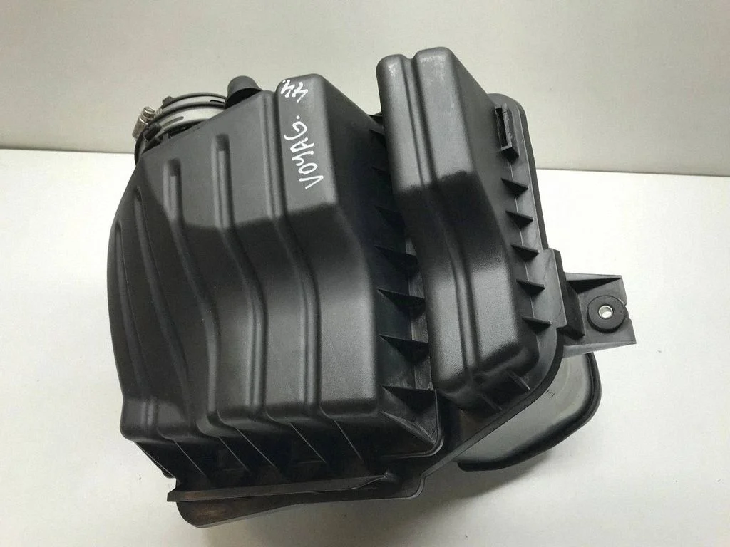Air filter box 04861388AB