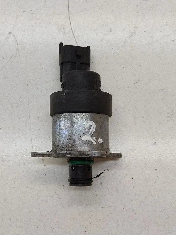 Regulator ciśnienia paliwa – Renault Master II (2004-2010)