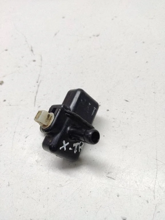 Vacuum valve – front