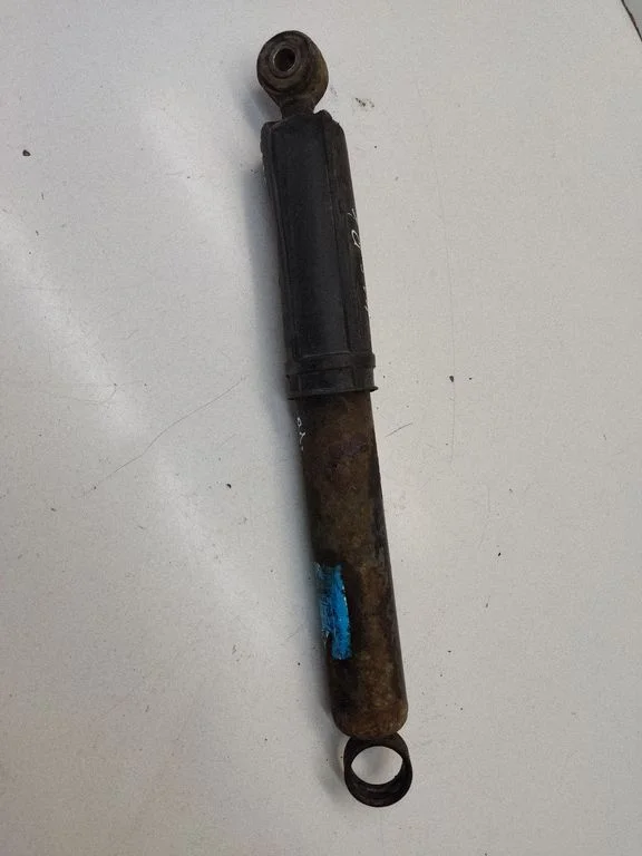 Eesmine amortisaator – Renault Master II (2004-2010)