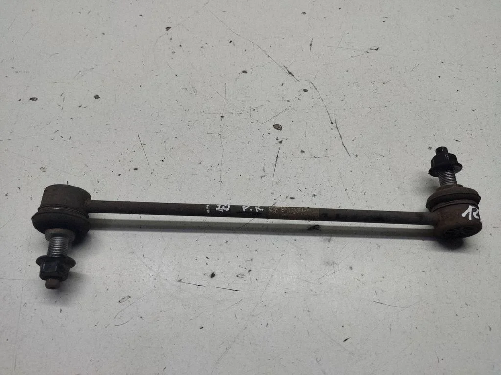 Front anti-roll bar/stabilizer link – left