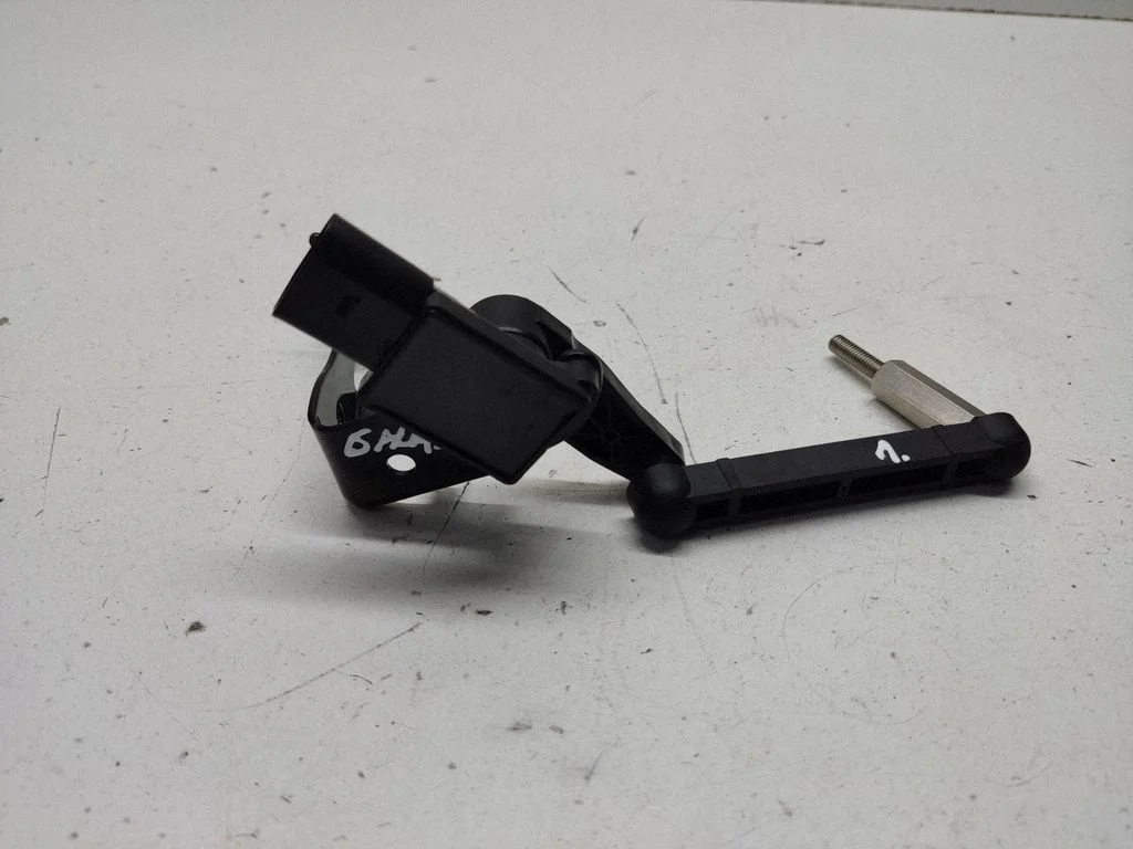Headlight/headlamp level sensor – Audi A6 S6 C7 4G (2011-2018)