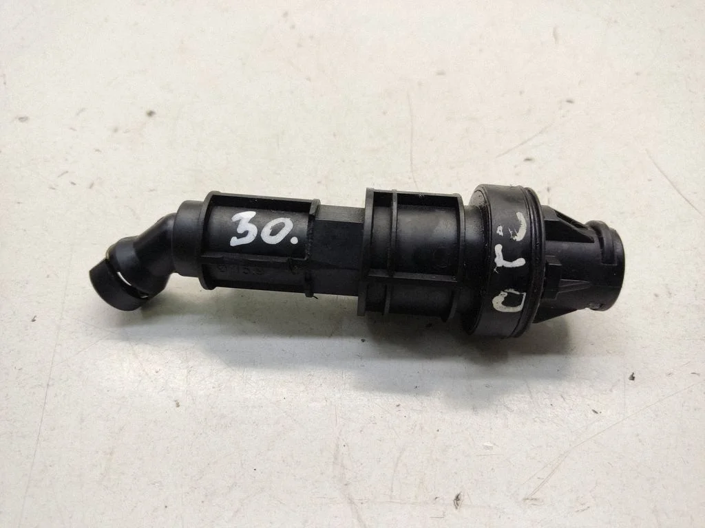 Clutch master cylinder – Mitsubishi Outlander (2007-2012)