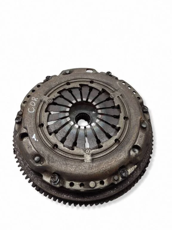 Clutch set kit – Toyota Corolla E120 E130 (2004-2007)