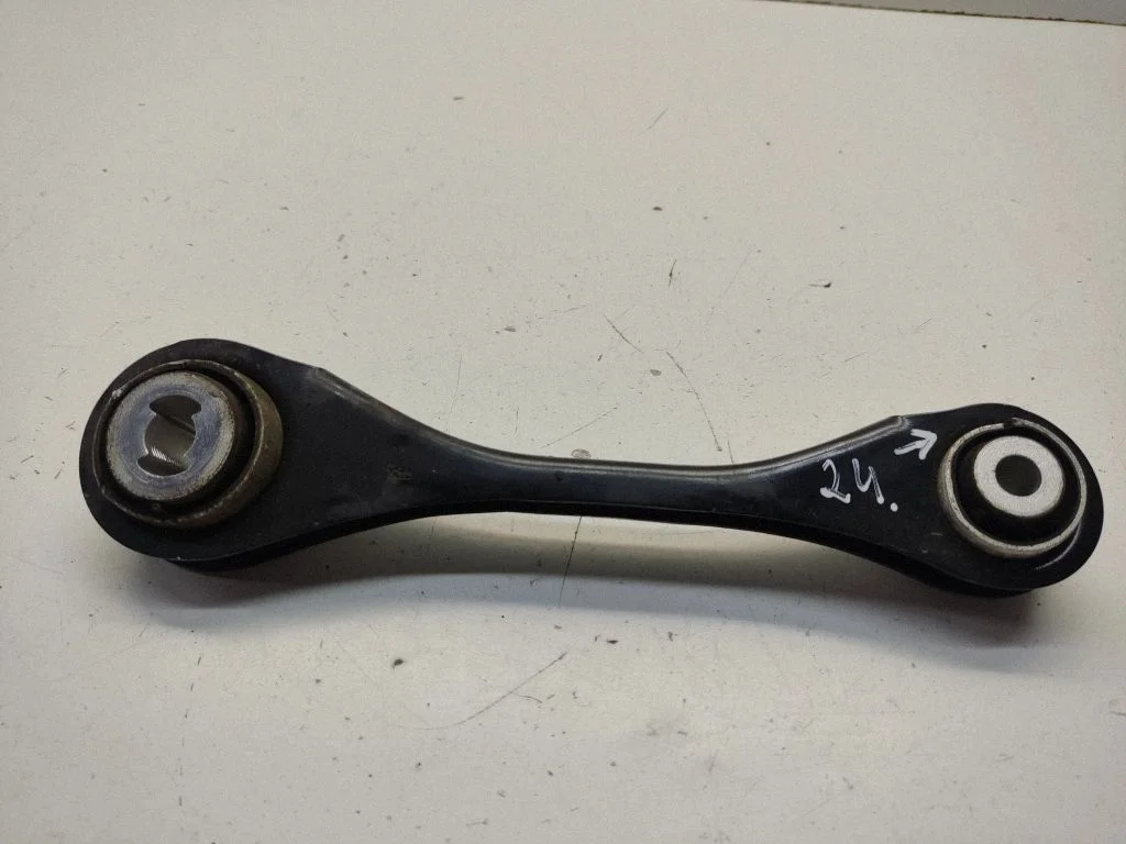 Tagumine ülemine õõtshoob 6878633