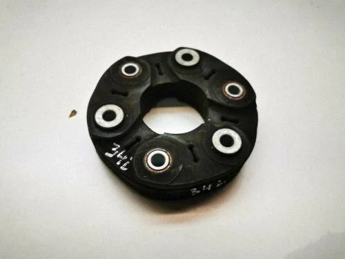 Rear prop shaft donut coupling/joint – BMW 3 Series E90 E91 (2005-2012)