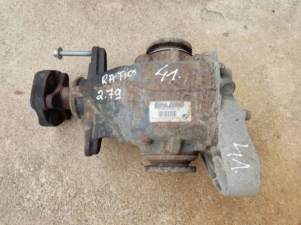 Tagumine reduktor (diferentsiaal) 7592938
