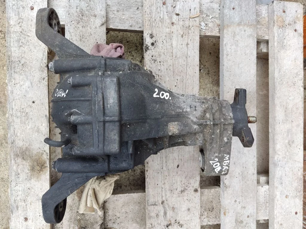 Rear differential – Mercedes-Benz R-Class W251 (2005-2013)