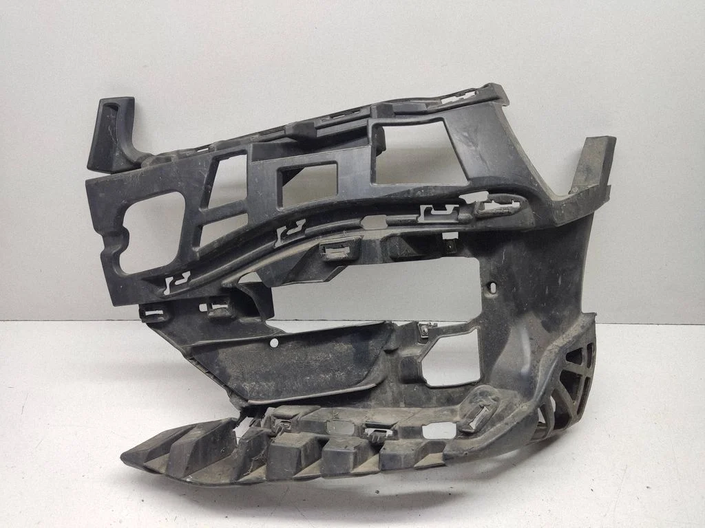 Front bumper mounting bracket – BMW 2 Series F45 (2014-2021)