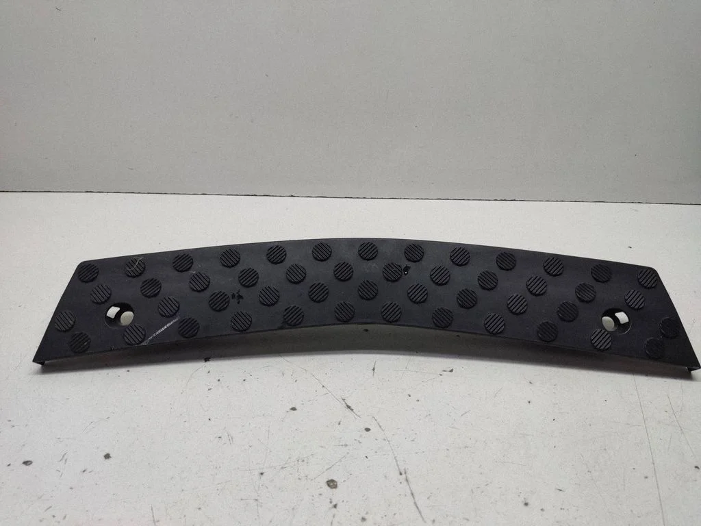 Listwa zderzaka przedniego QZ510266