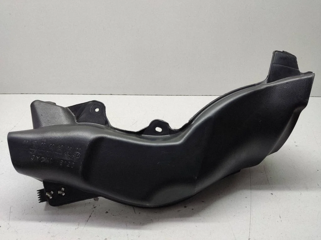 Brake cooling air channel/duct – Lexus IS 220D-250-350 (2006-2013)