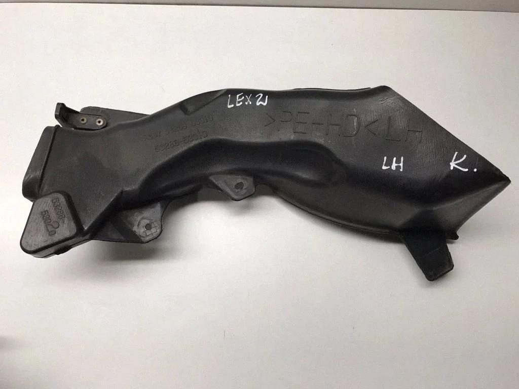 Brake cooling air channel/duct – Lexus IS 220D-250-350 (2006-2013)