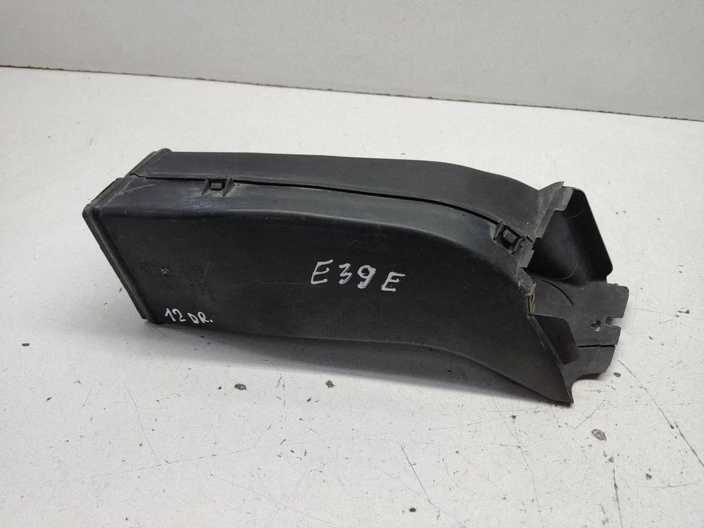 Brake cooling air channel/duct – BMW 5 Series E39 (1996-2003)