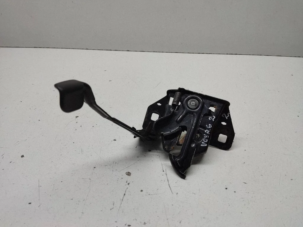 Engine bonnet/hood lock/catch 515ABB