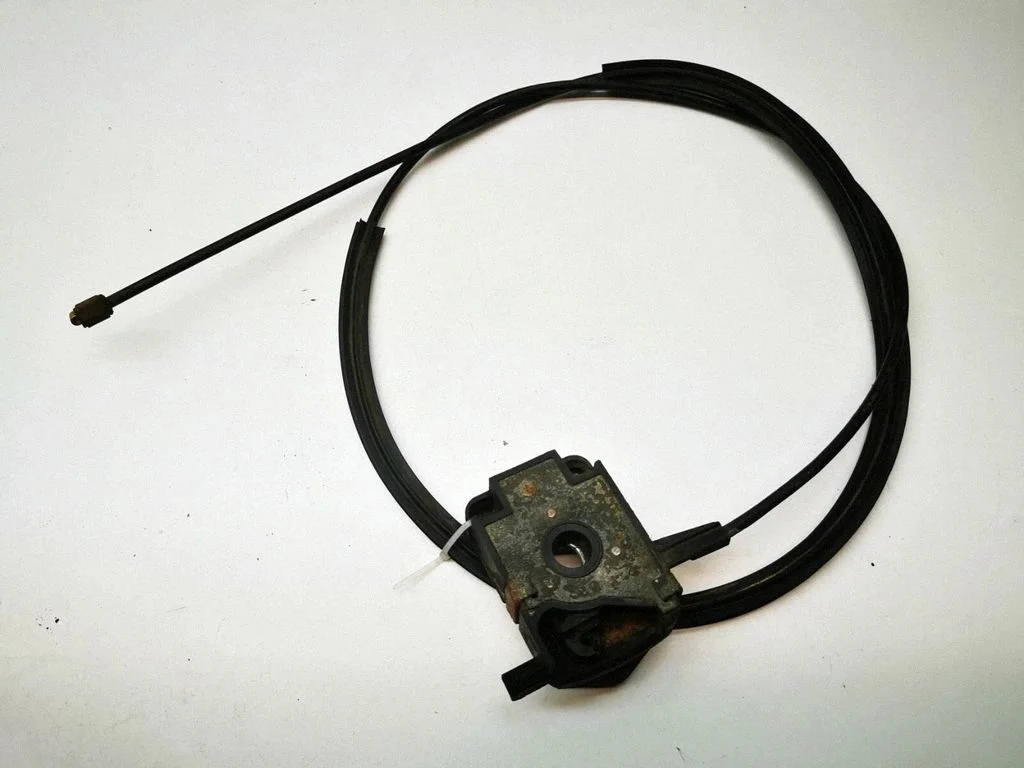Engine bonnet/hood lock release cable – front