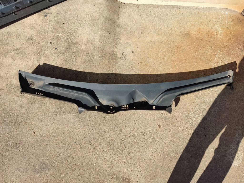 Wiper trim – Mercedes-Benz E-Class W213 (2016-)