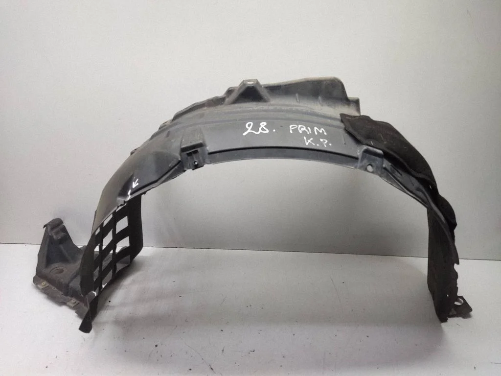 Front wheel arch liner splash guards 63841AV500