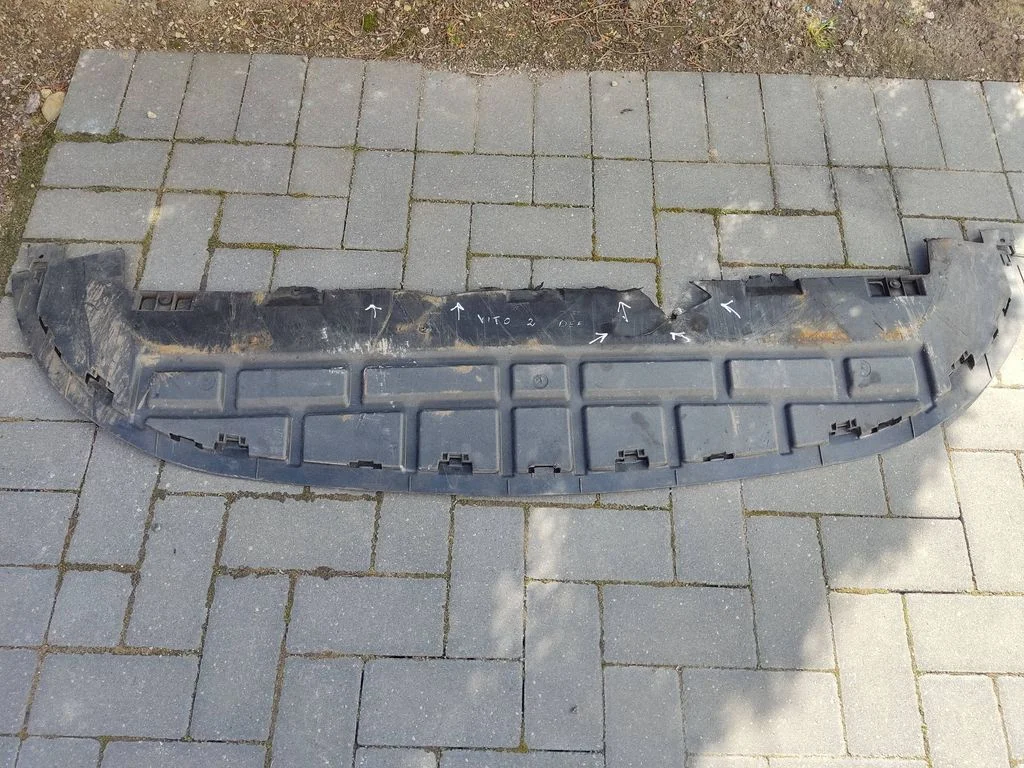 Dolna część zderzaka tylnego – Mercedes-Benz Vito Viano W447 (2014-)
