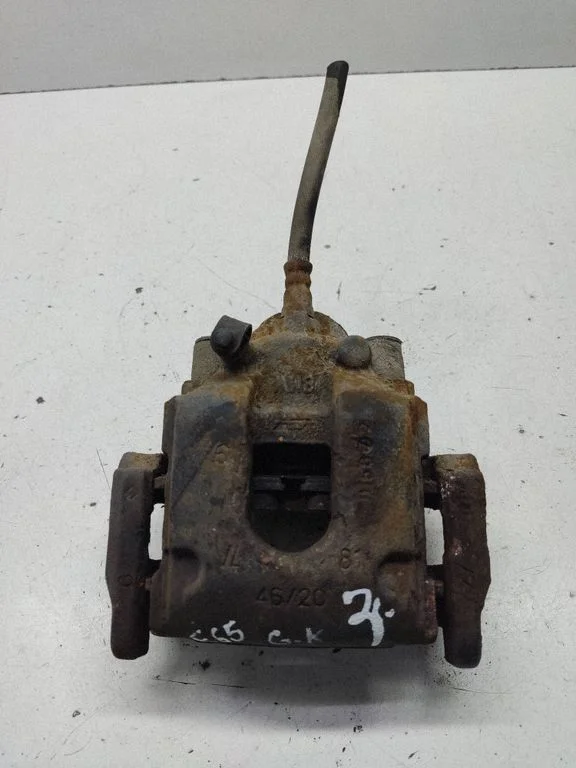 Tagumine pidurisadul 1158