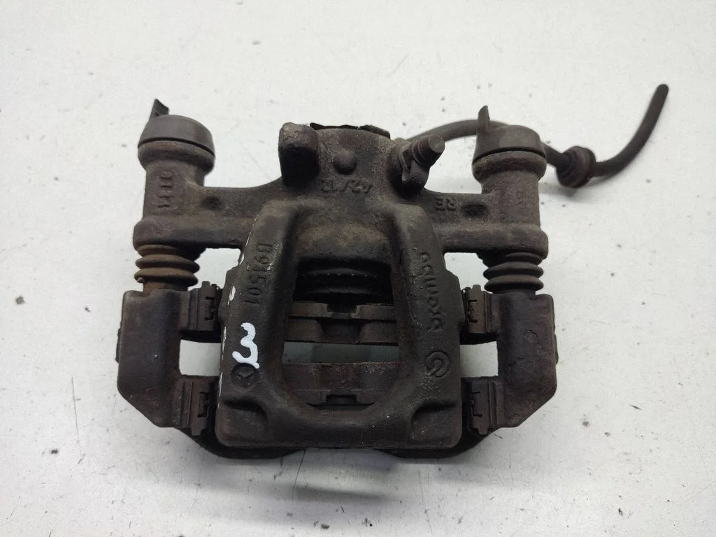 Tagumine pidurisadul A4474230698