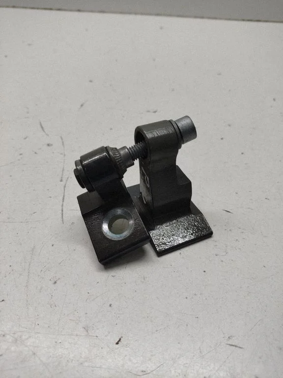 Front door upper hinge – BMW 3 Series G20 G21 (2019-)